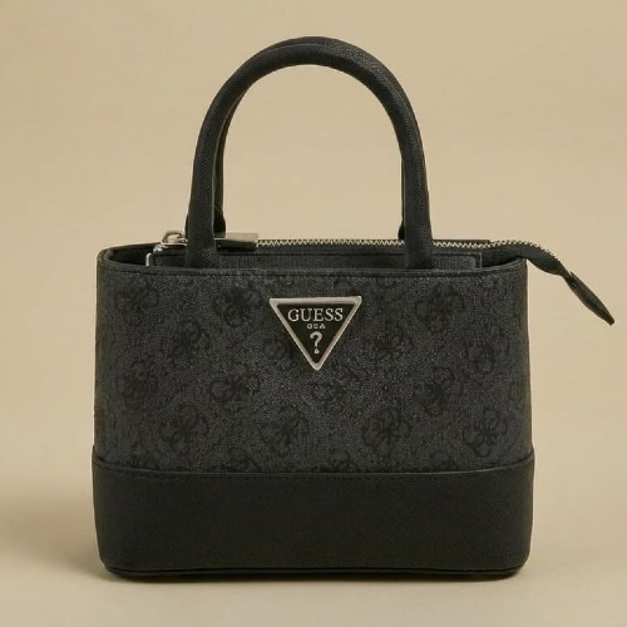 حقيبة يد فاخرة من جيس GUESS بتصميم أنيق .