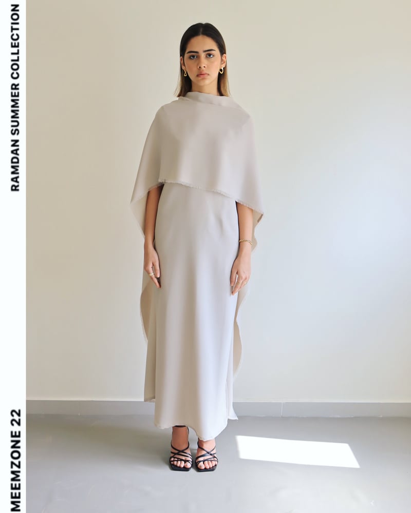 Shoulder scarf dress light beige