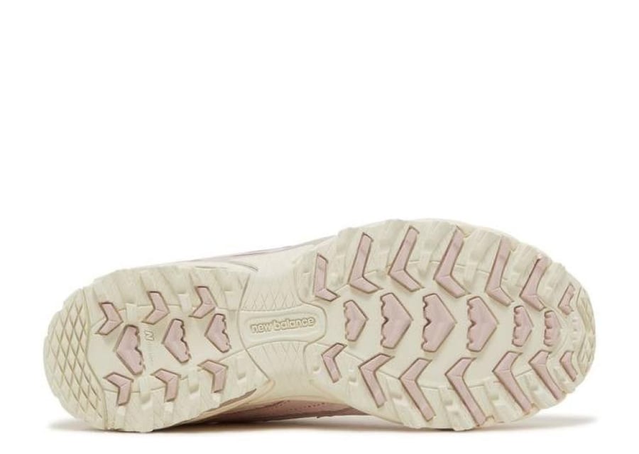 610 'STONE PINK SANDSTONE'