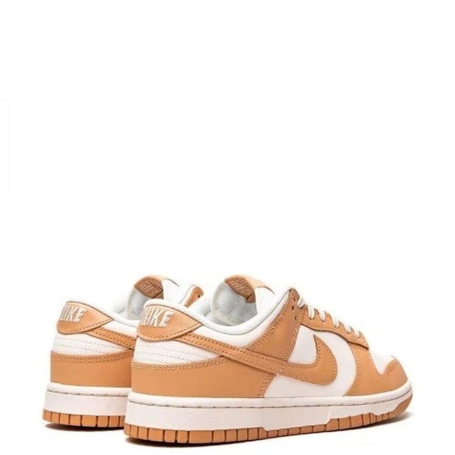 Nike Dunk Low Wmns “Harvest Moon”