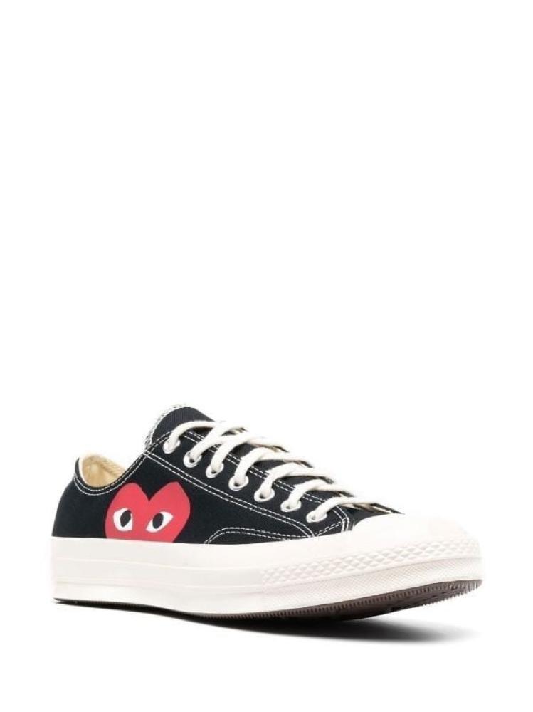 سنيكر 'تشاك تايلور أول ستار 70' بدون رقبة x PLAY Converse