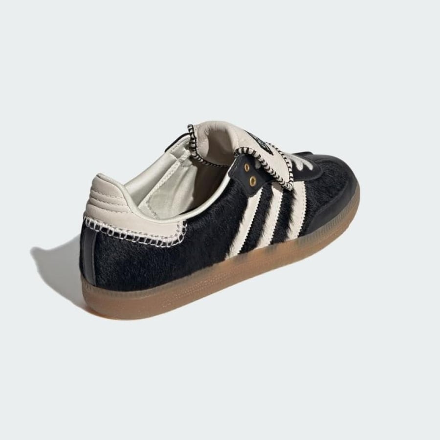 WALES BONNER PONY TONAL SAMBA (BLACK / WHITE)