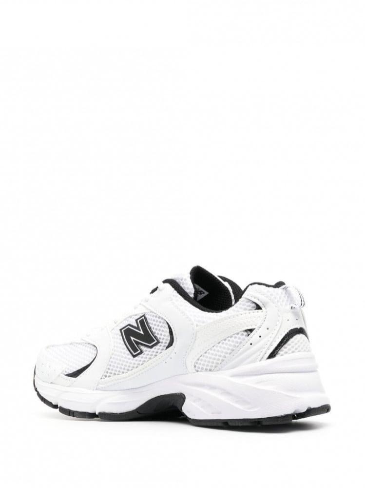 530 'WHITE BLACK'