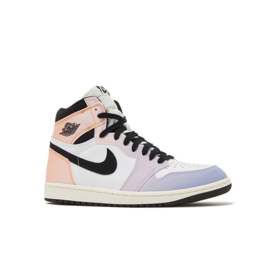 AIR JORDAN 1 RETRO HIGH OG 'SKYLINE'