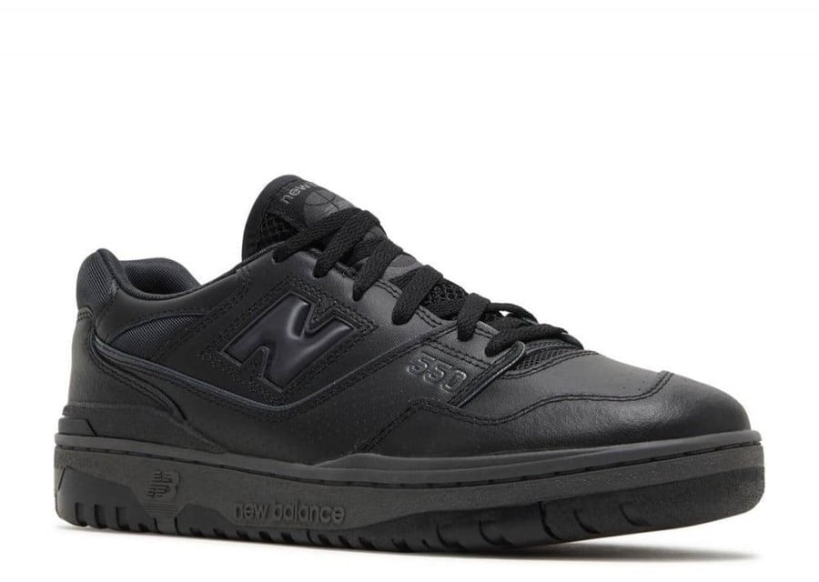 New Balance 550 TRIPLE BLACK