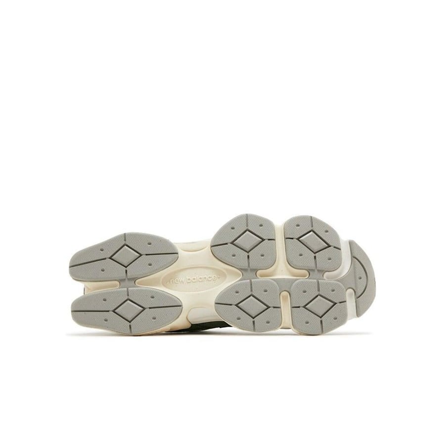 9060 'GREY WHITE'