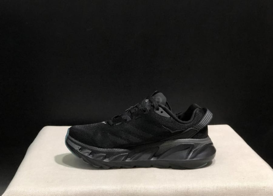 HOKA ONE ELEVON 2
