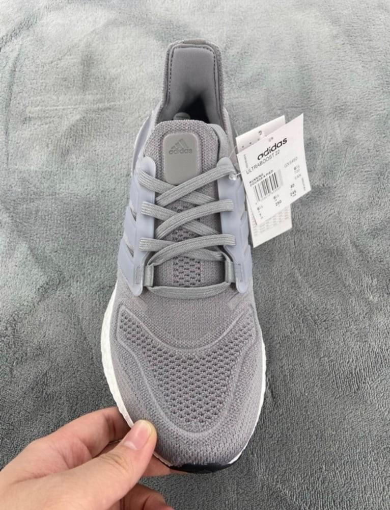 adidas Ultra Boost 2022 Greyish White