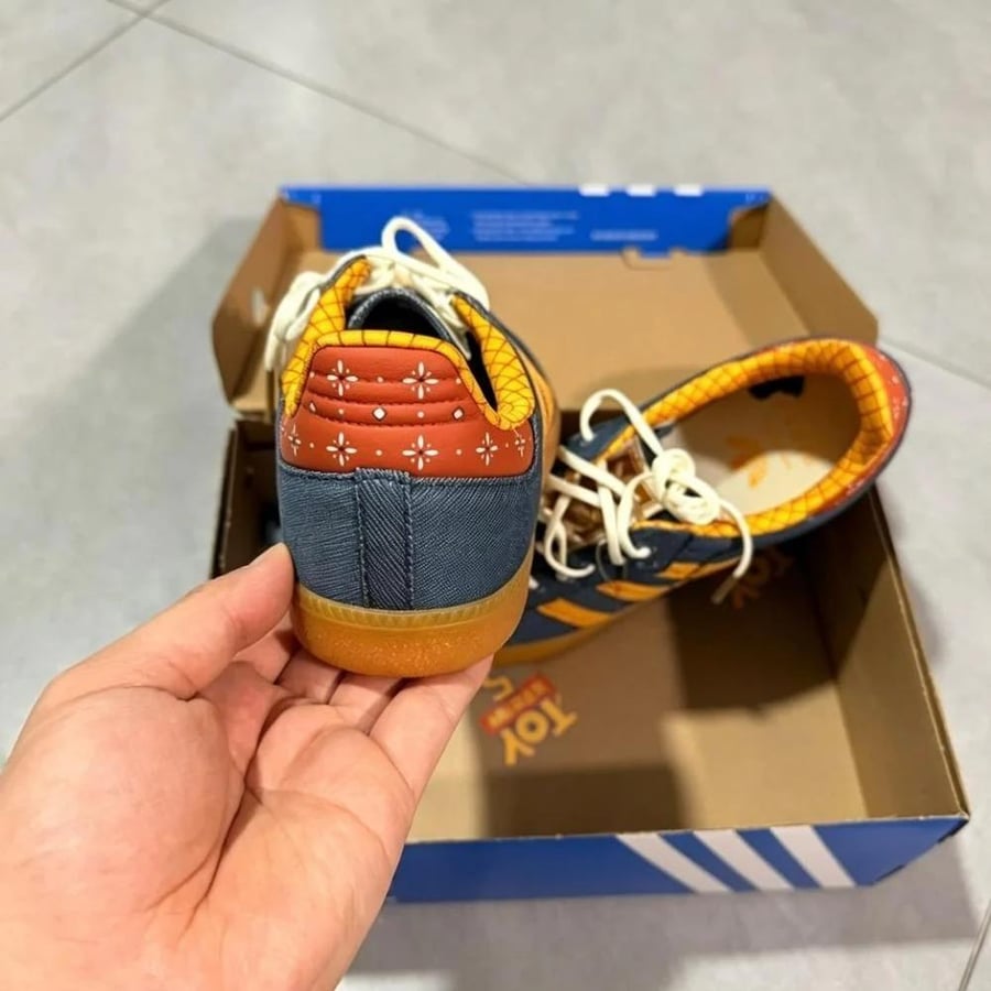 ADIDAS SAMBA OG "TOY STORY" - YOUTH