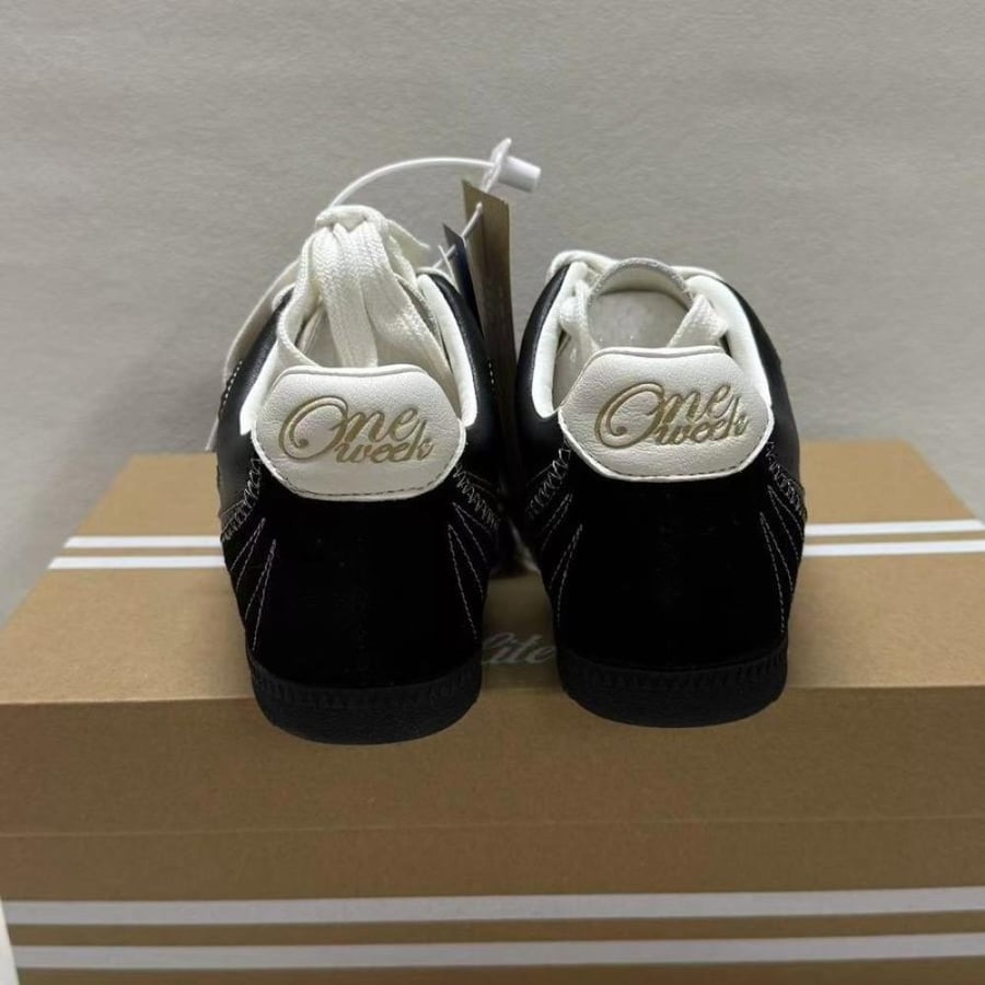 Old Order One Week Black