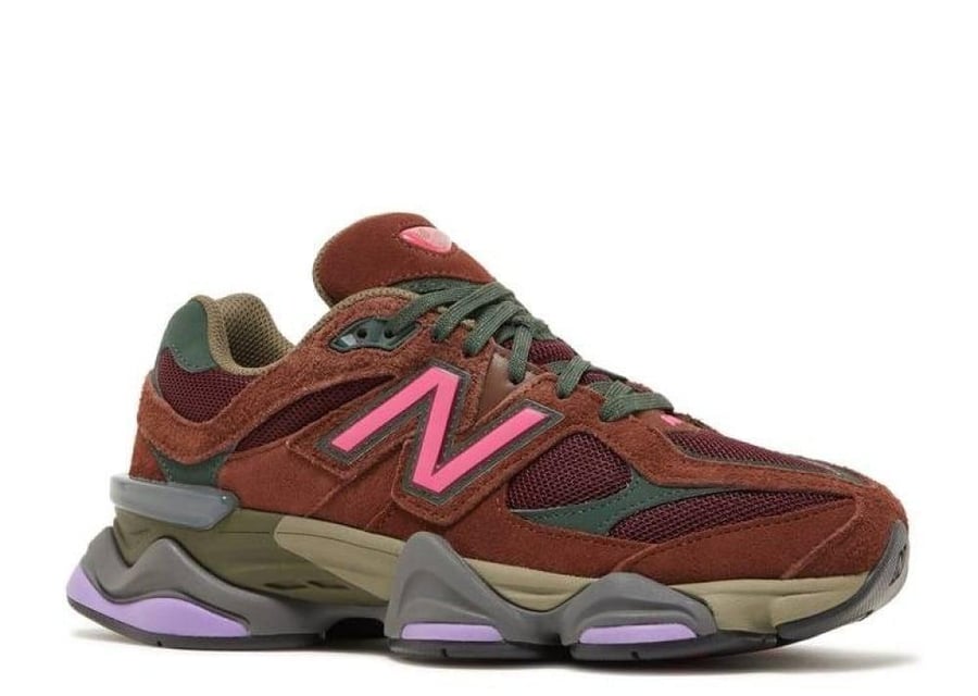 New Balance 9060 Burgundy