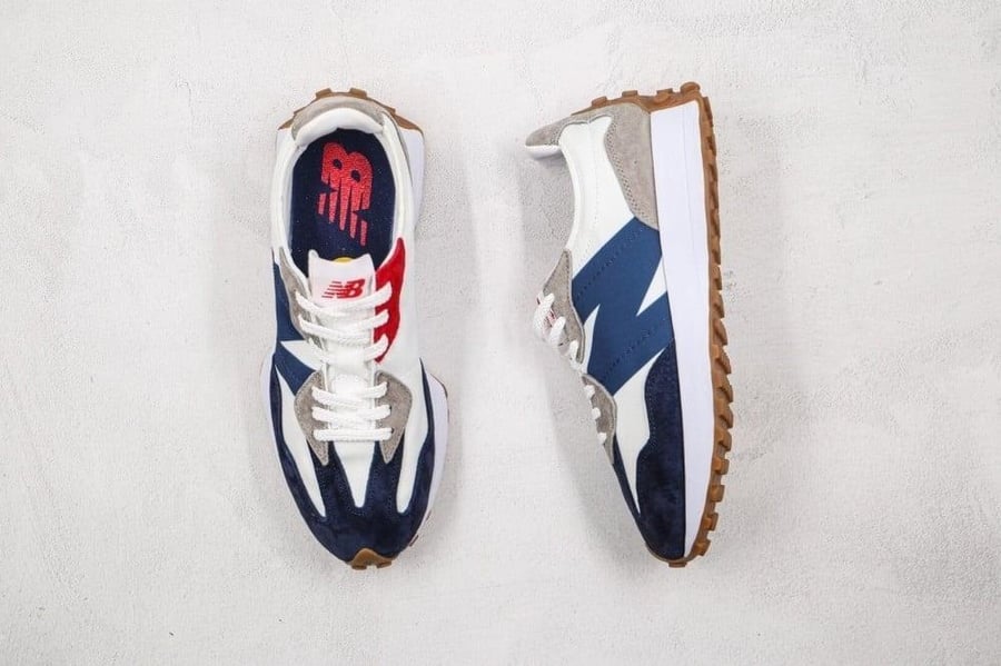 New balance 327 navy white gum