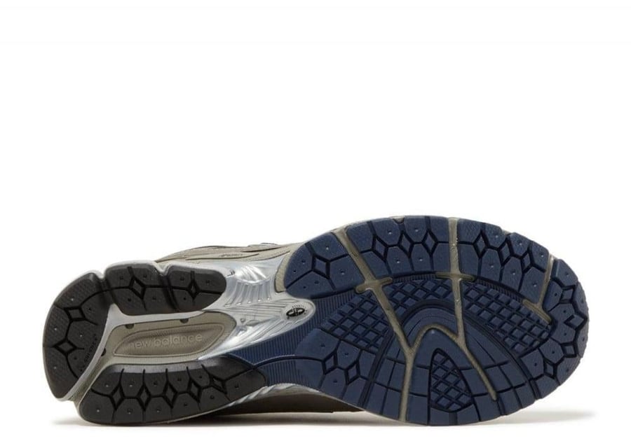 1906R Grey Indigo