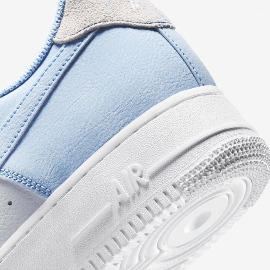 Air Force 1 '07 LV8 'Psychic Blue'