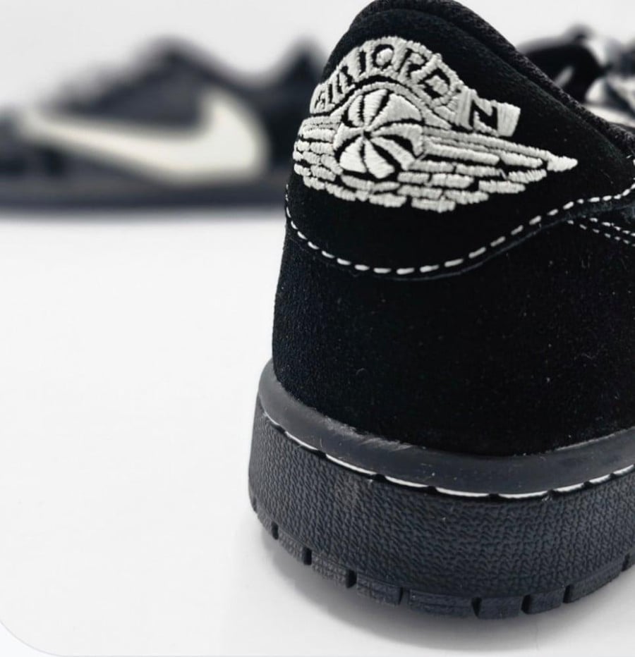 Air Jordan 1 Retro Low OG SP Travis Scott Black Phantom