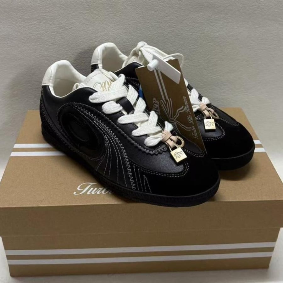Old Order One Week Black