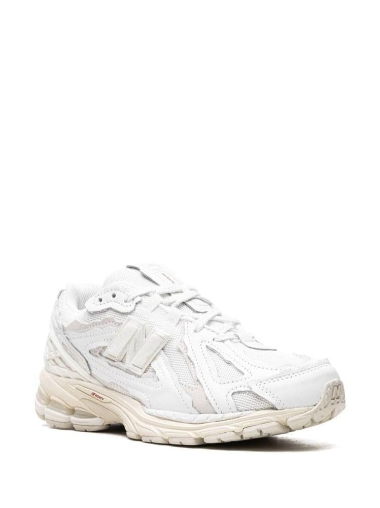 1906D 'PROTECTION PACK - WHITE TURTLEDOVE'
