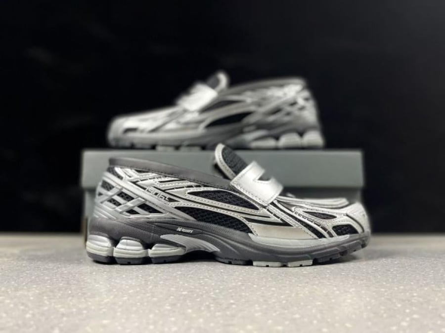 New Balance 1906L 'Silver Metallic Black'