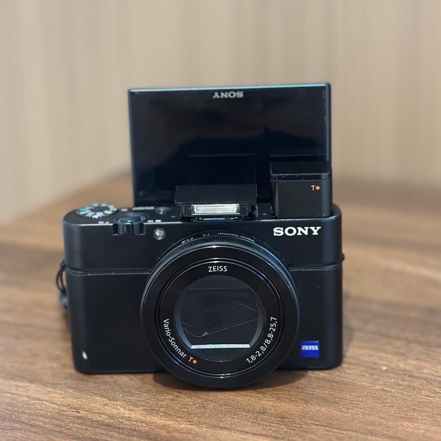 Black - Sony RX100 iii Mark 3