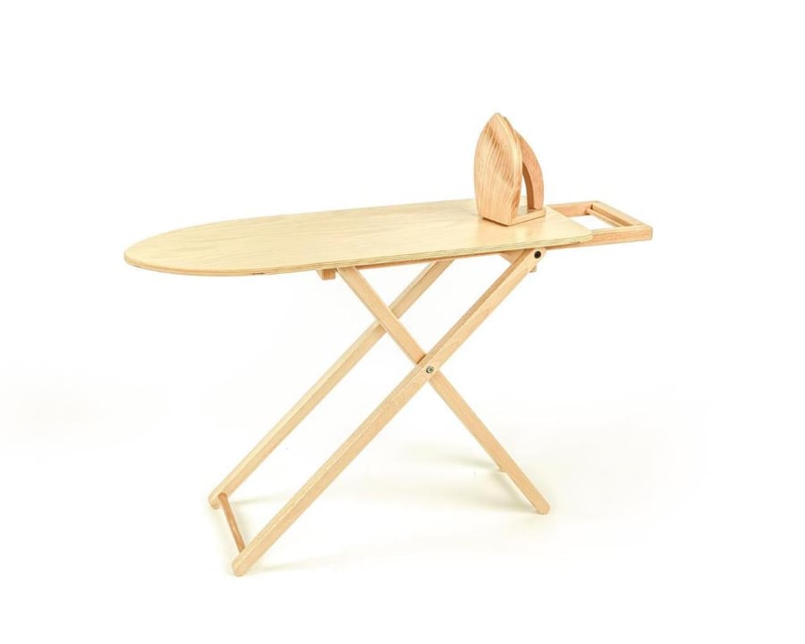 طاولة مكواه جديده  Fun Pretend Iron Set - Wooden