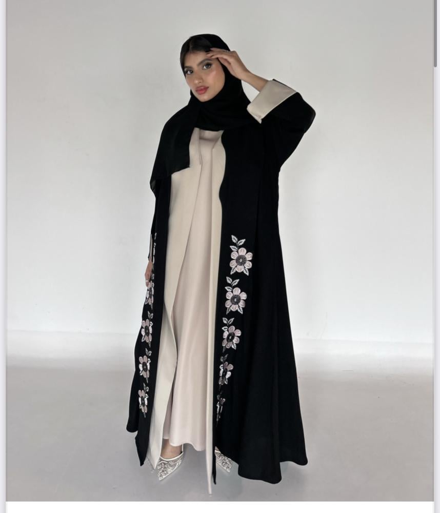 عباية موّرد تطريز ..