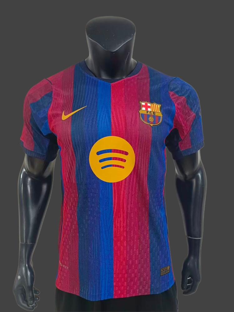 تيشيرت برشلونه فئة لاعبين 2026/2027