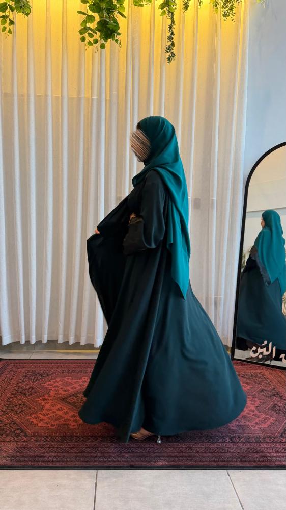 عباية نسائية راقية للمناسبات
