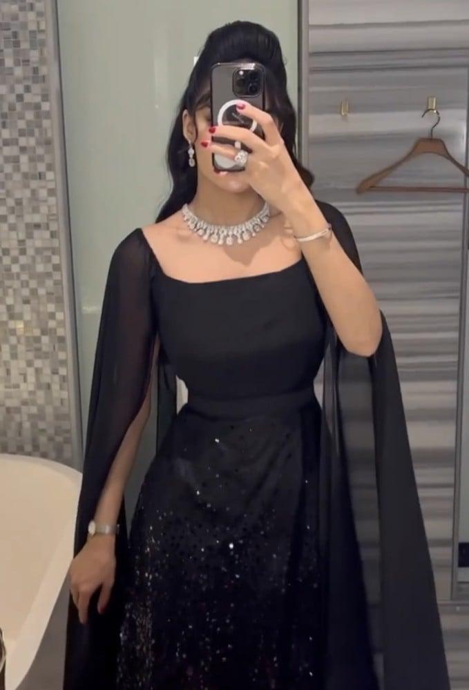 فساتين سهرات