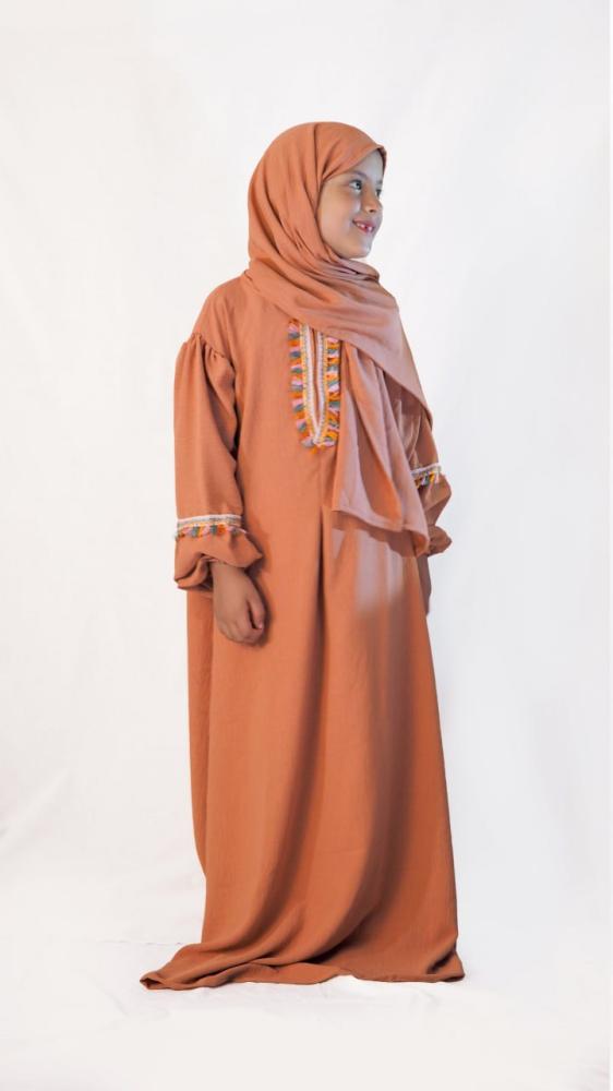 Girls' prayer set with an Eastern touch - Light orange
