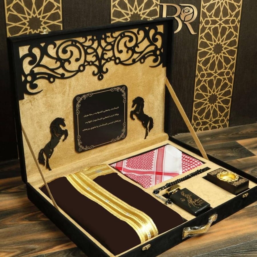عطر رجالي 100 مل برائحة جذابة تدوم طويلا