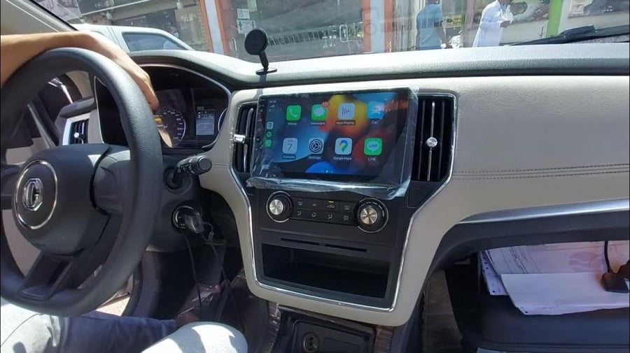 شاشة ام جي MG px5