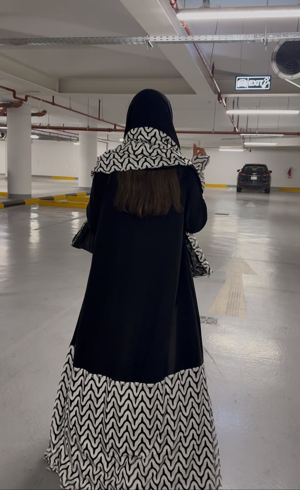 ABAYA 20