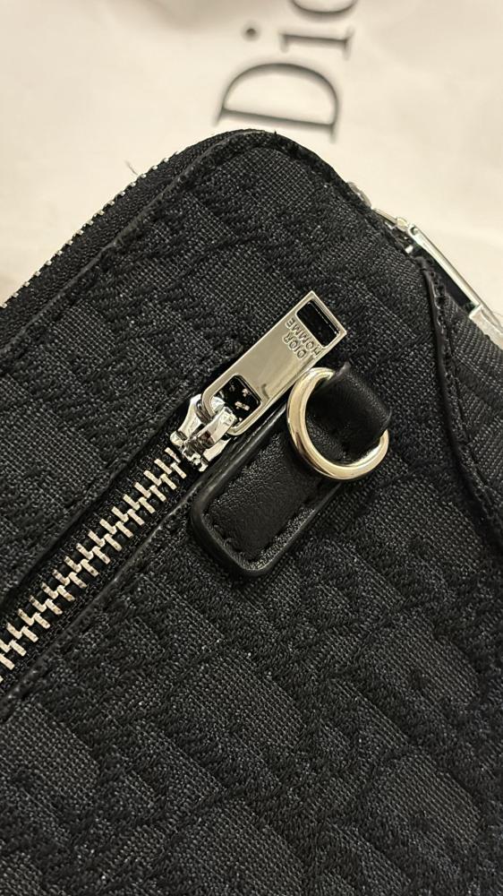 Dior bumper