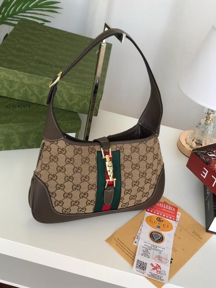 Gucci shoulder bag master