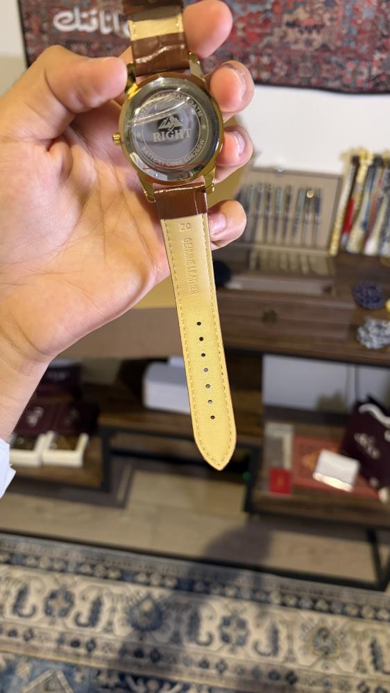 ساعة رايت كلاسيكيه
