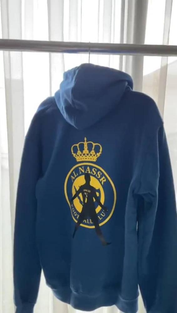 بلوفر النصر الترند الجديد