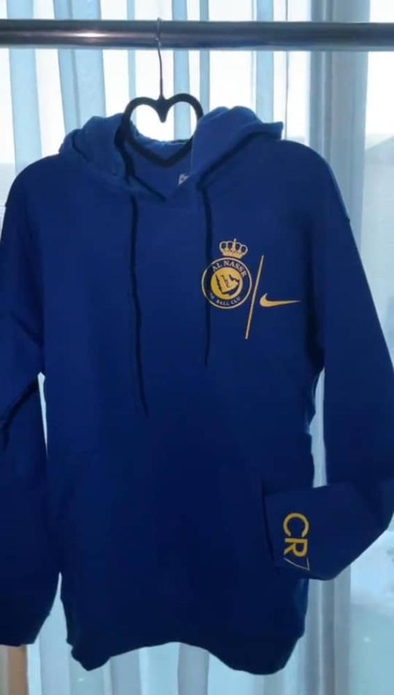 بلوفر النصر الترند الجديد