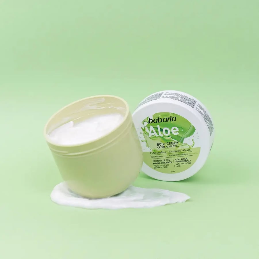 قوام كريم باباريا Aloe الخفيف سريع الامتصاص