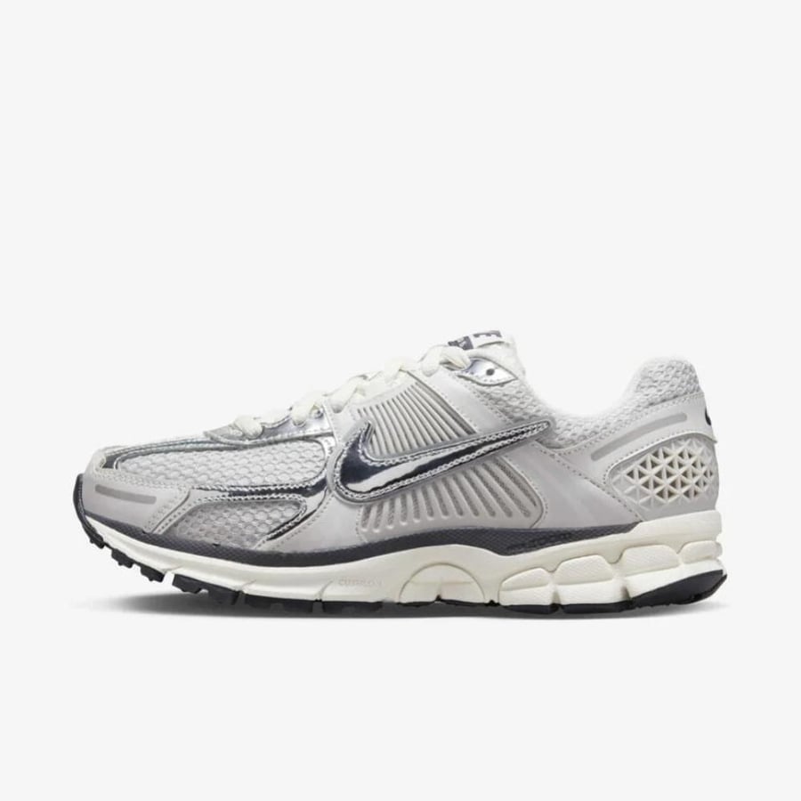 Nike Air Zoom Vomero 5 'Photon Dust Metallic Silver'