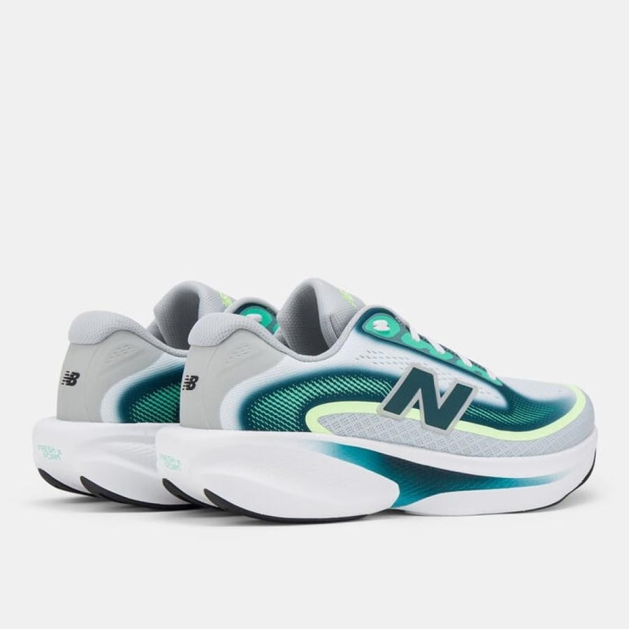 New Balance Ellipse v1 in green