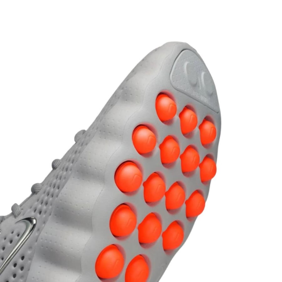 Nike Mind 002 shoes in gray