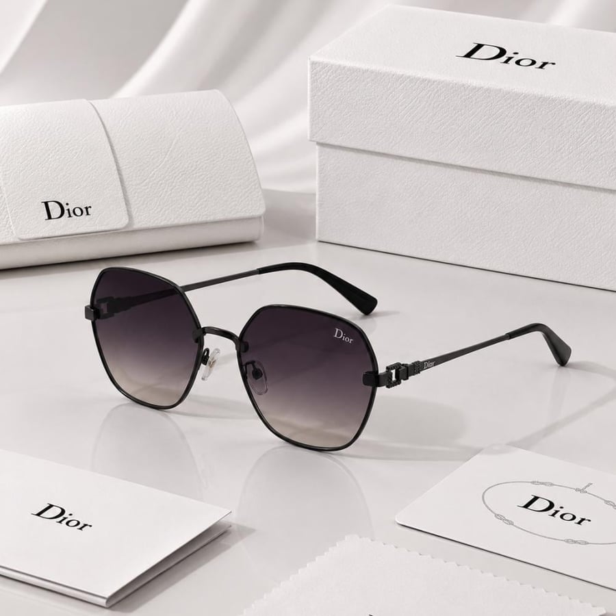 نظارة ديور Dior لون رمادي