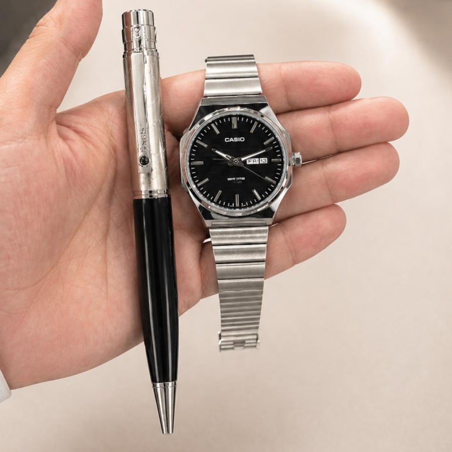ساعة كاسيو CASIO مع قلم هدية