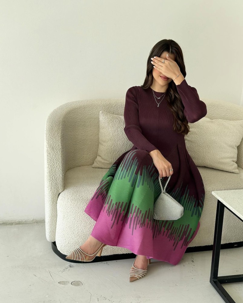 Dark purple Plissé dress