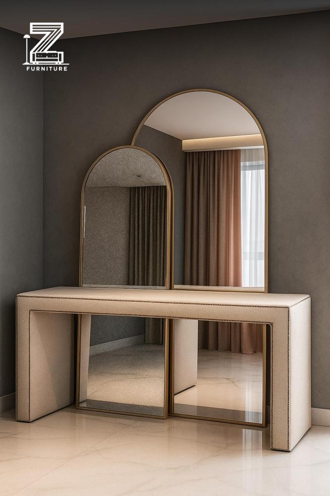 طاولة زينة "Elegant Arch" بلمسات ذهبية ومرايا مزدوجة