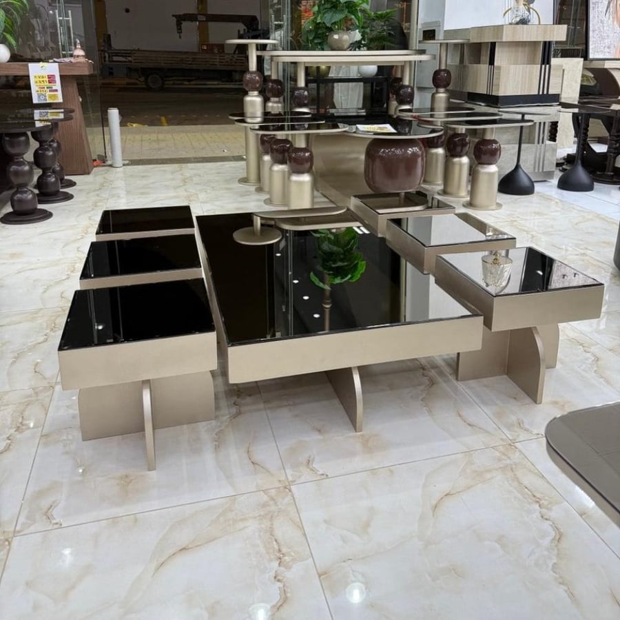 طقم طاولة ضيافة  ارضي ٧ قطع