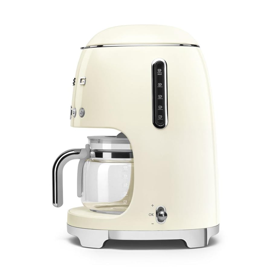 ماكينة تحضير القهوة ترشيح بالتنقيط SMEG نمط الخمسينات ريترو- كريمي