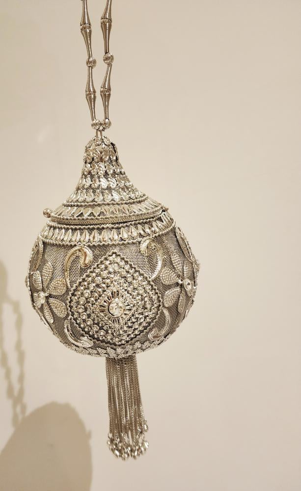 الحقائب