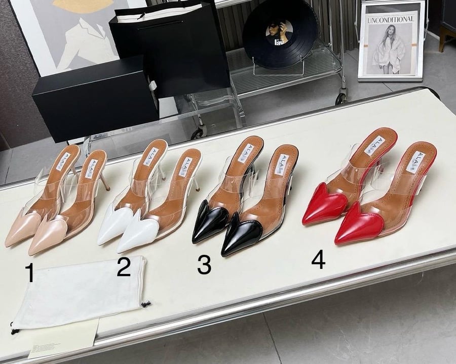 EA022 Alaia