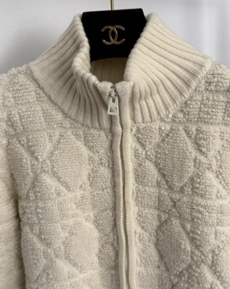 ET035 Dior